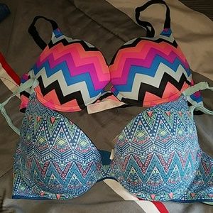 34 B PINK bras
