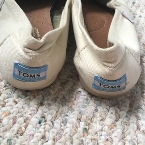 Toms!