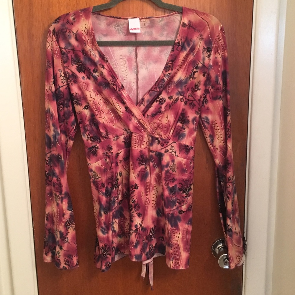 SALE!! Long sleeve top✨