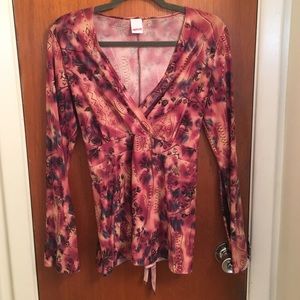 SALE!! Long sleeve top✨