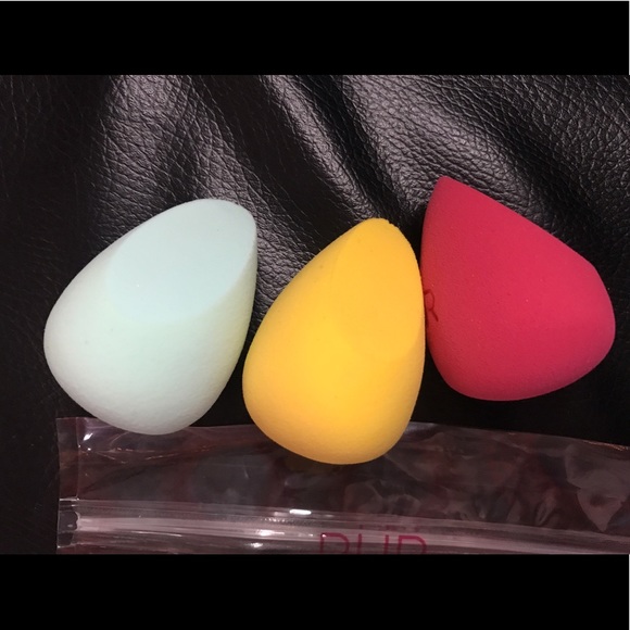 3 Beauty Blenders by Pur Cosmetics - Picture 3 of 3
