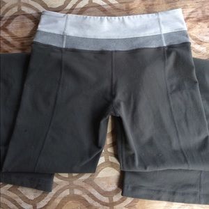 Lululemon Athletica Gray Yoga Pant