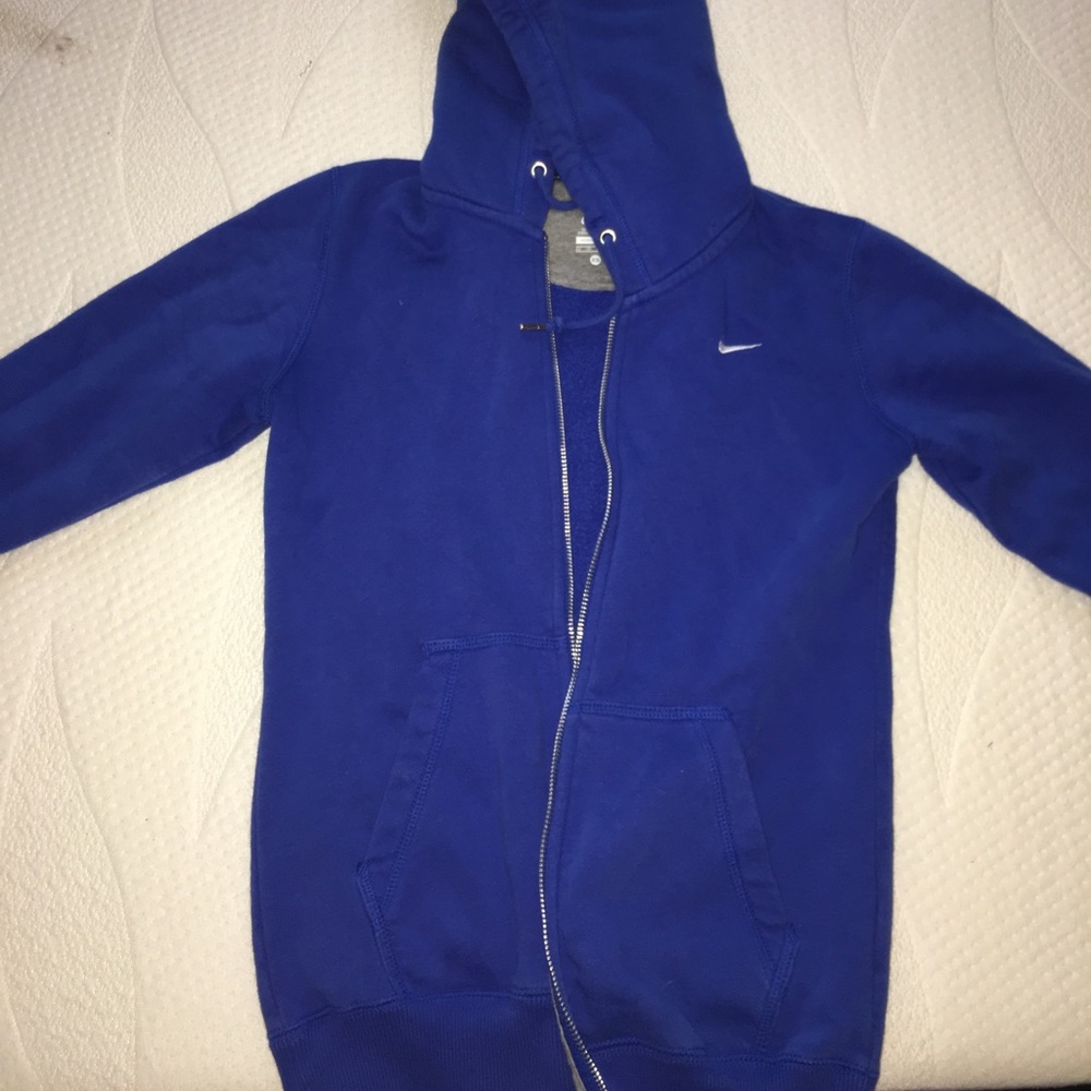 Nike sweatshirt