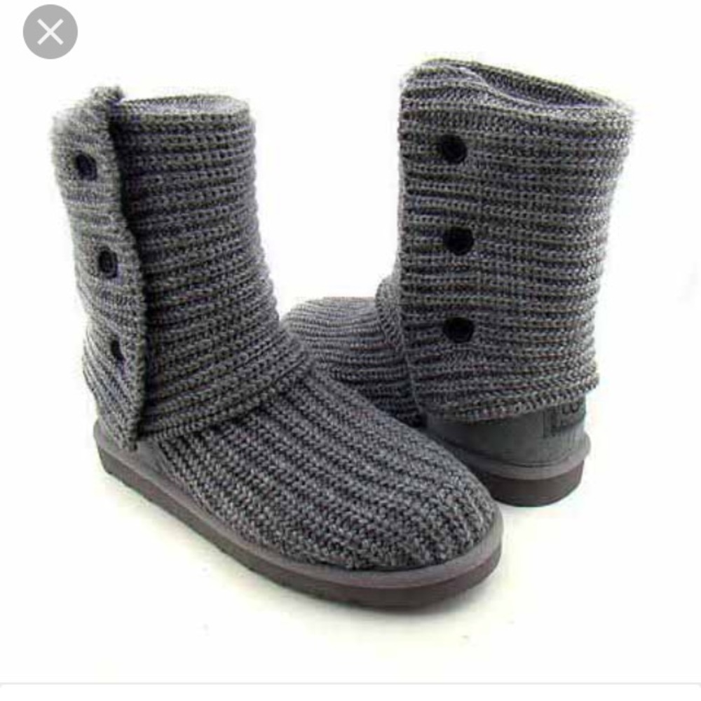 Grey Classic Cardy Knit Boots