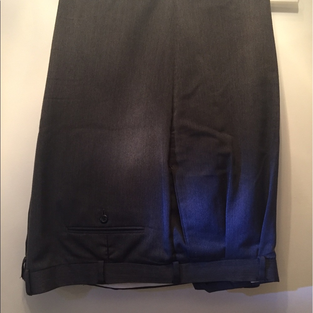 Medium grey double pleated cuffed trousers