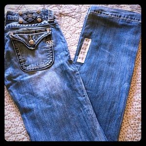 ‼️LAST PAIR *NEW* MISS ME WIDE Cut - SUPER COMFY