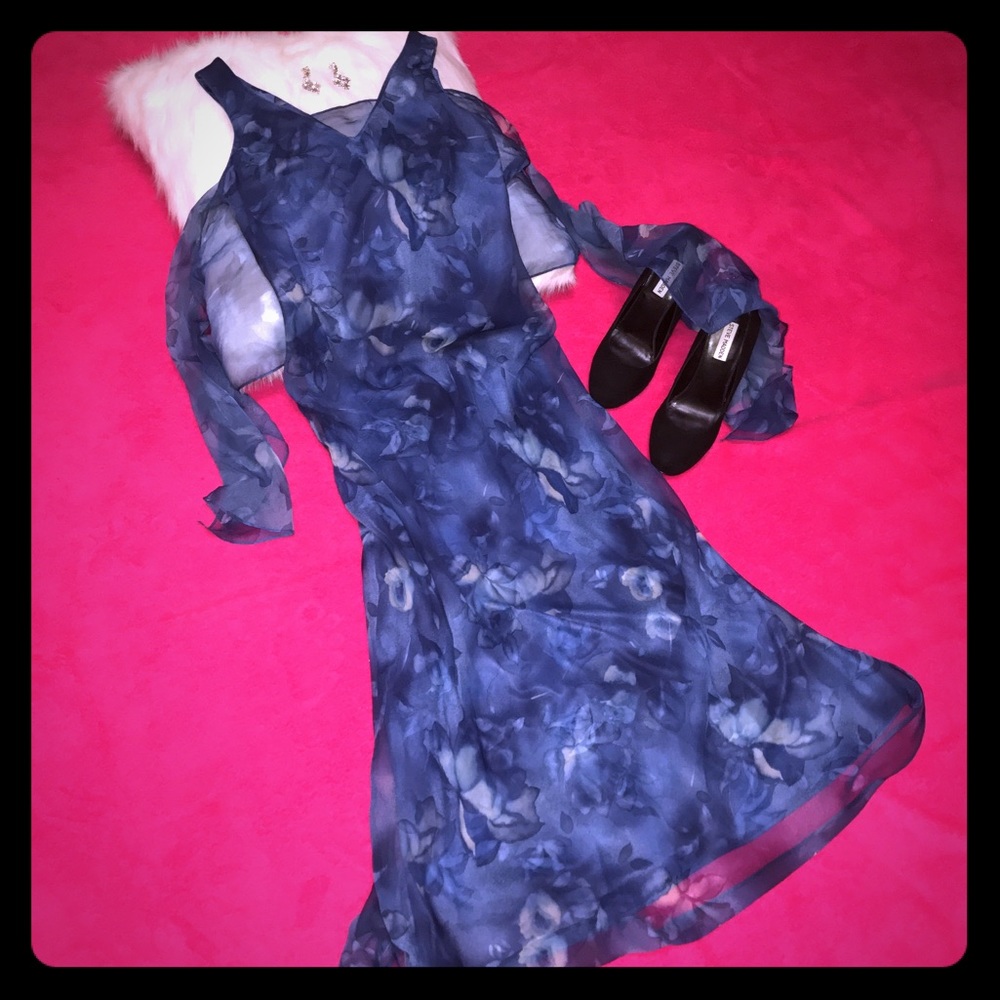 🌹"ALGO" Blue Flowery Long Dress Sz 6🌹
