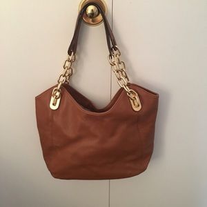 Michale Kors leather purse
