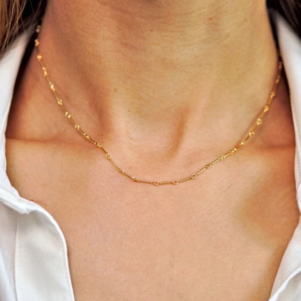 dainty chain necklace