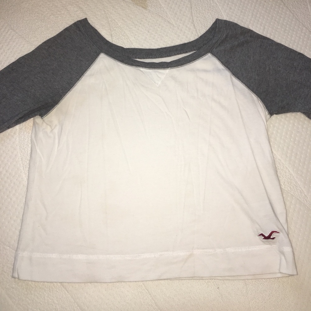 Hollister 3/4 sleeve crop top