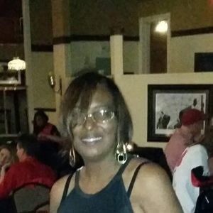 Meet your Posher, Gwendolyn