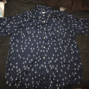 XL short sleeve button up