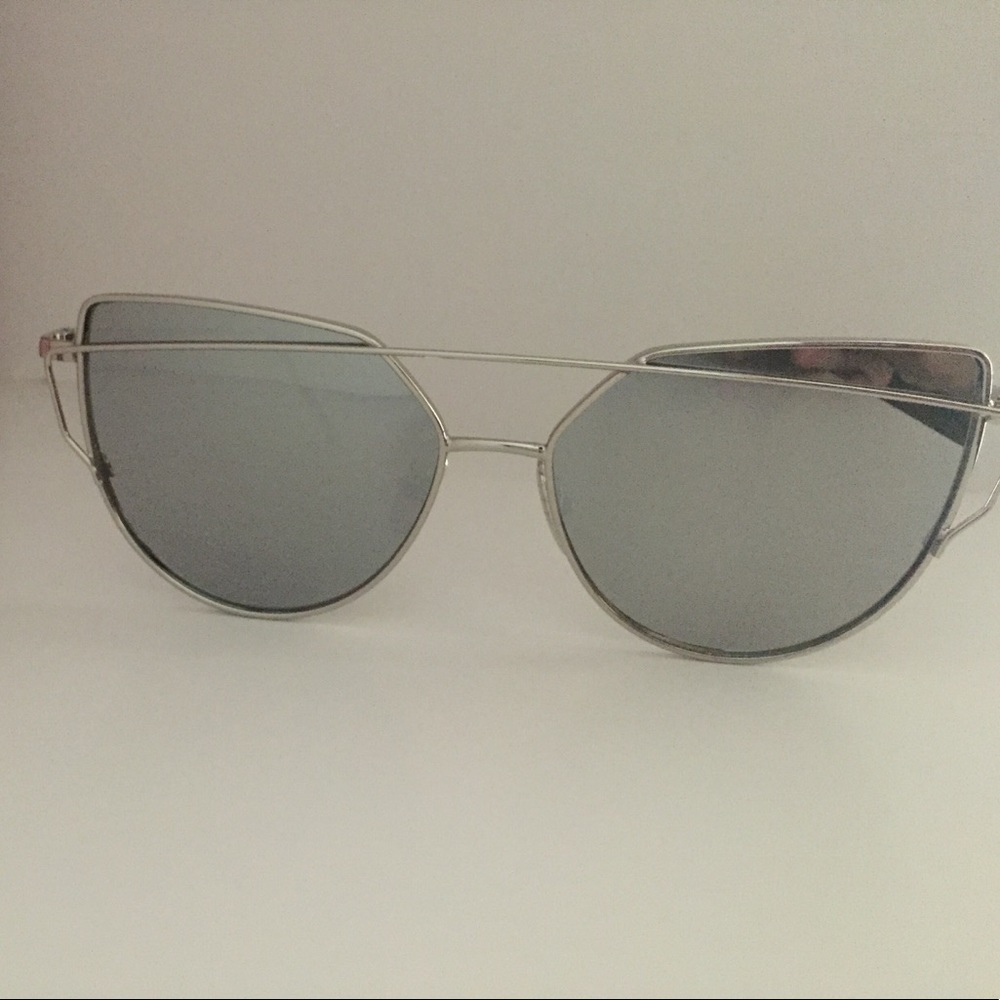 Mirrored Cat Eye Aviators.