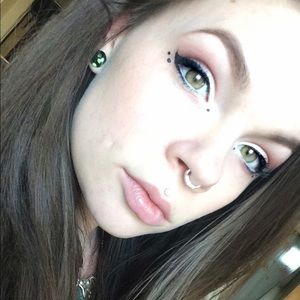 Meet your Posher, Jenna