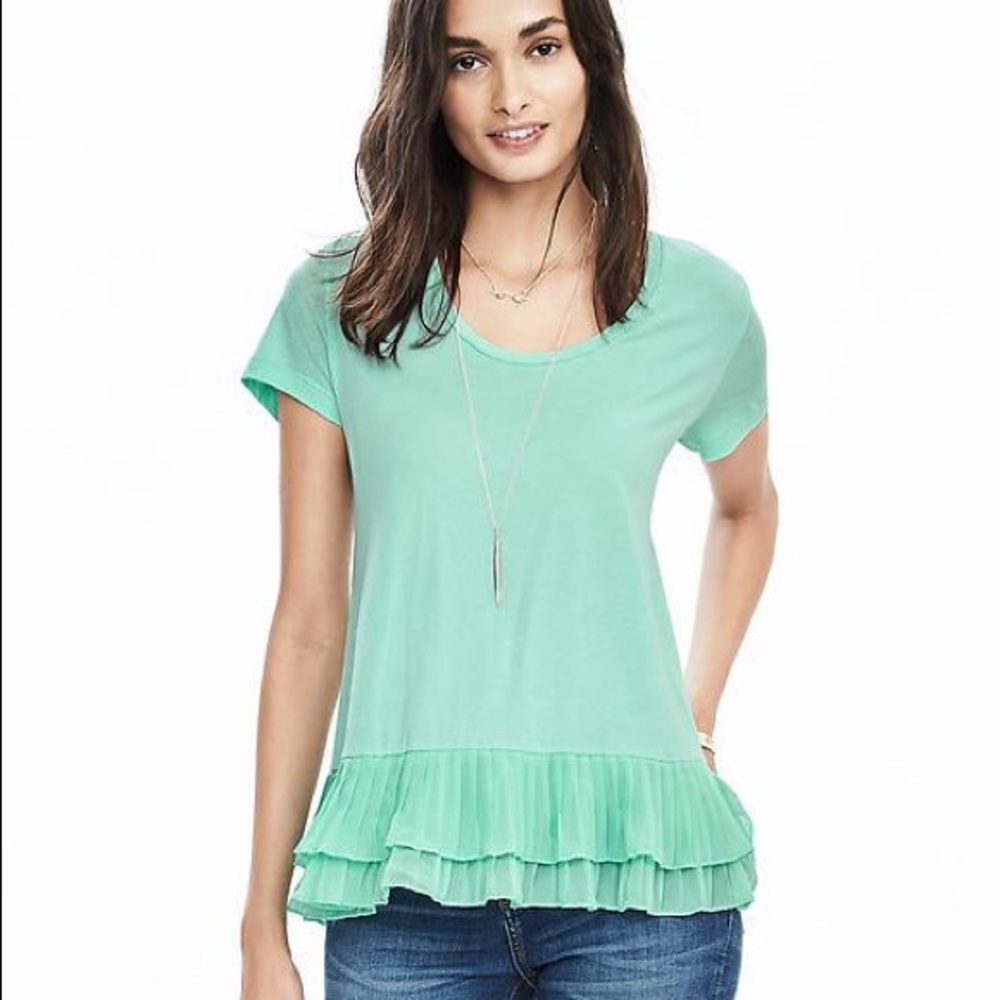 Pleated hem top NWT