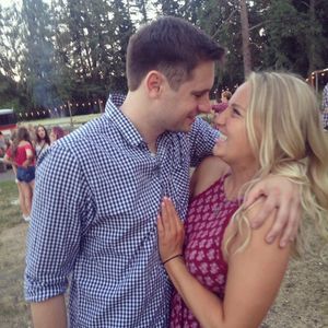 Meet your Posher, Tay