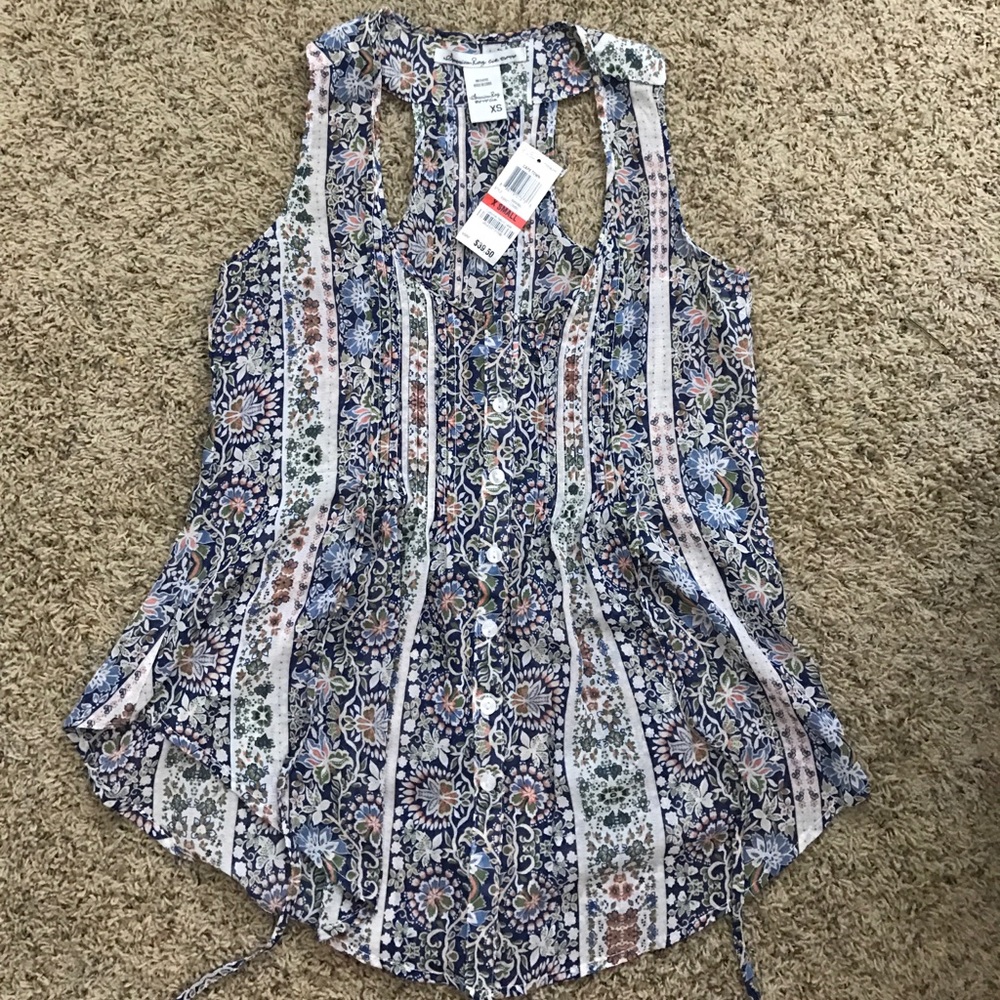 American Rag light weight tank top (New with tags)