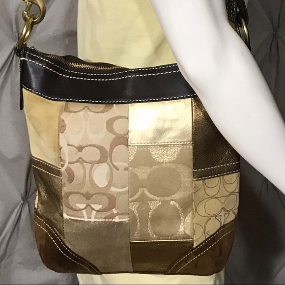 🌀Coach Signature Patchwork Duffle - Picture 3 of 8
