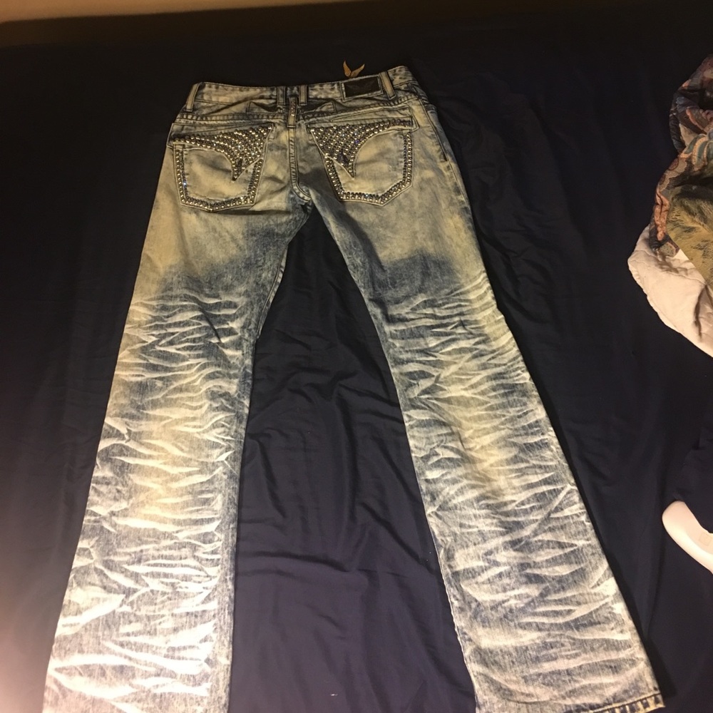 ⚪️🔵Authentic Robins Jeans