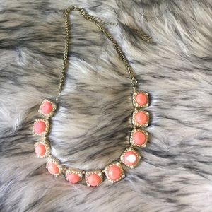 Statement necklace