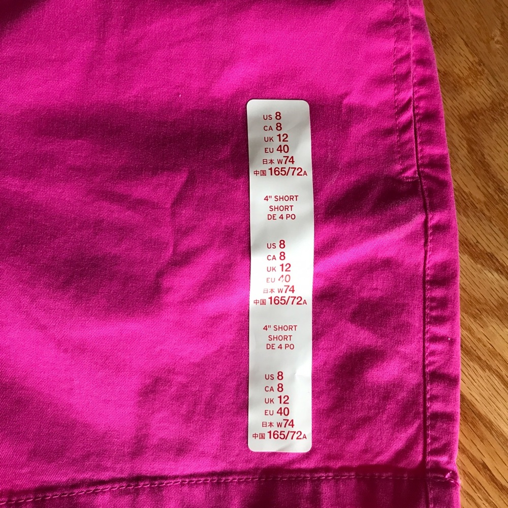 Khakis by Gap shorts - Picture 4 of 4