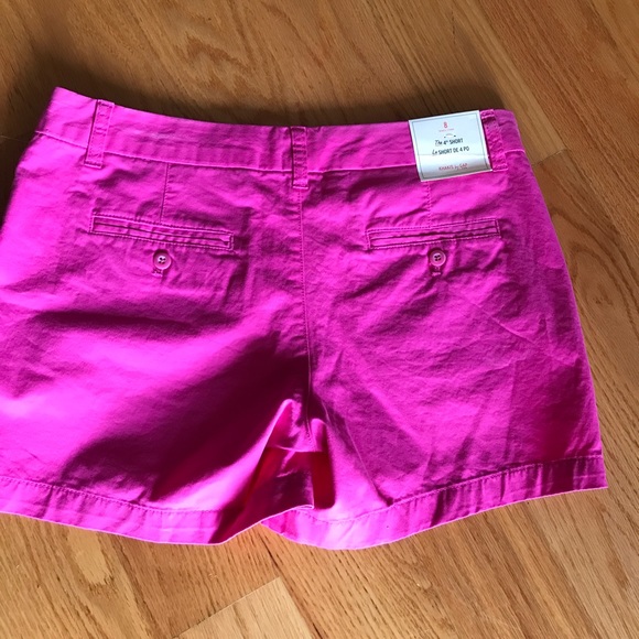 Khakis by Gap shorts - Picture 2 of 4