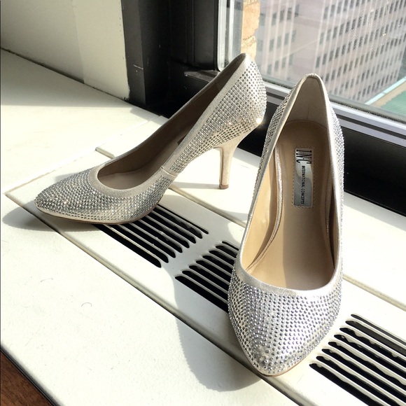 INC Zitah Rhinestone Silver Sparkle pumps size 5.5 - Picture 3 of 5