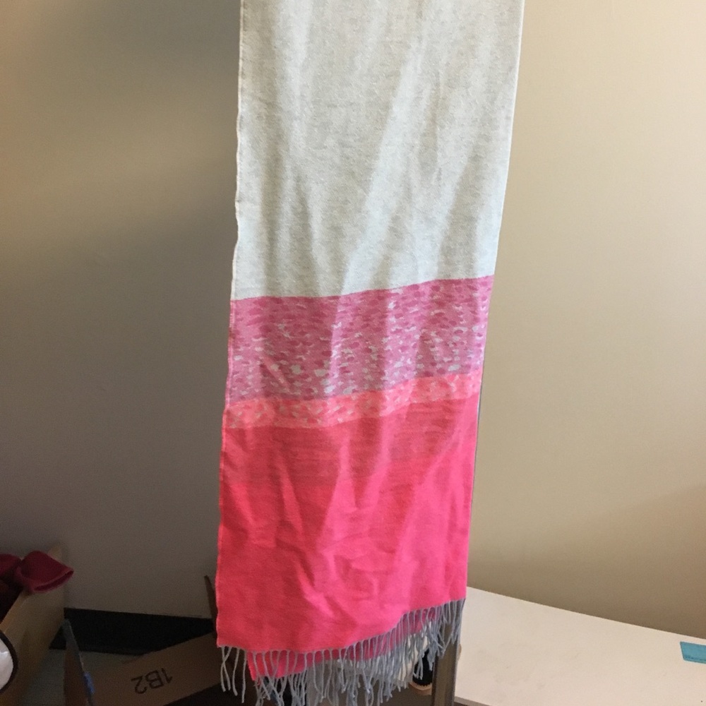 Scarf - Picture 2 of 2