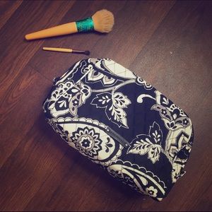 Vera Bradley Makeup Bag- Like New- Retired Pattern