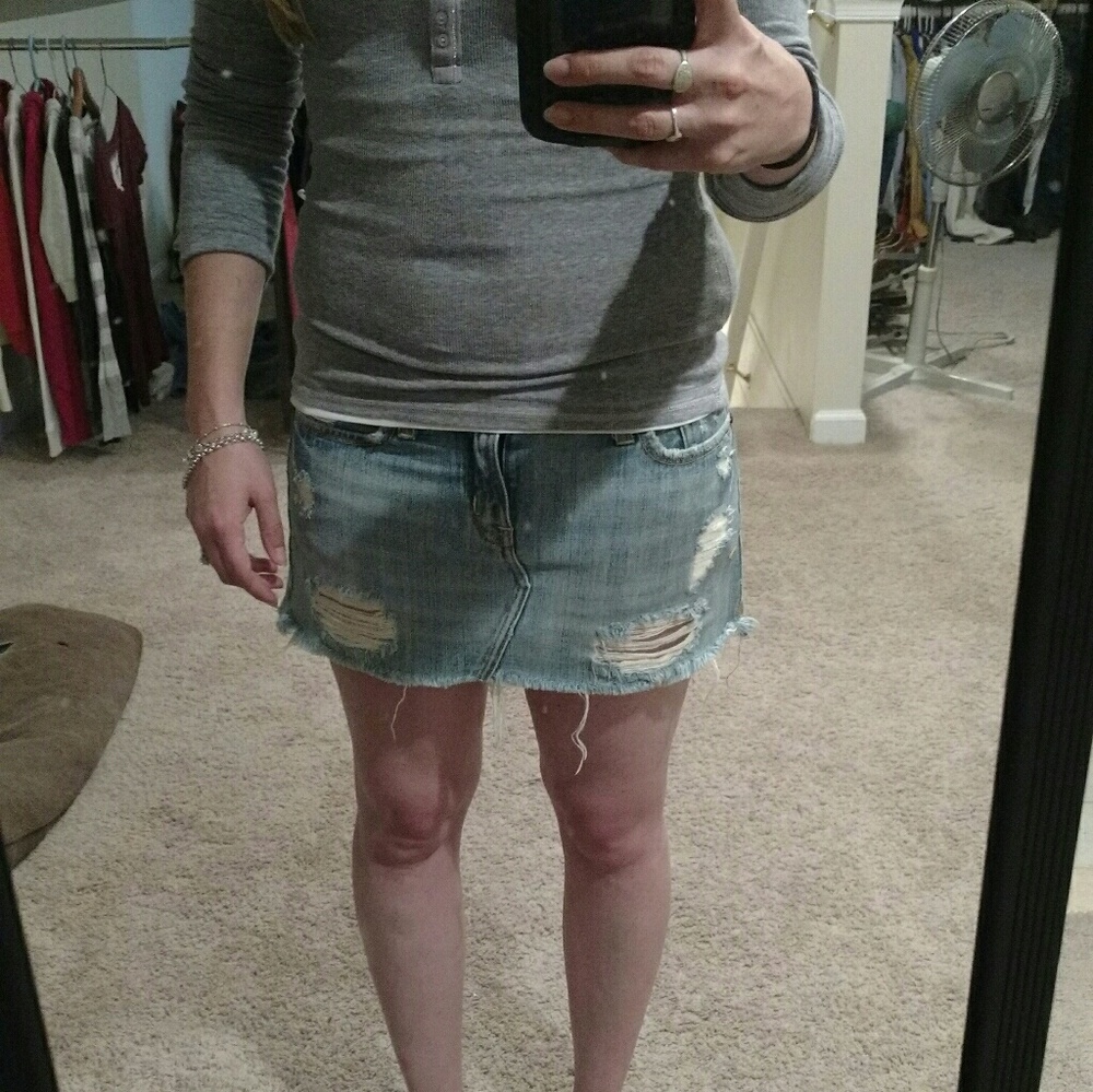 Abercrombie and Fitch jean skirt NWOT - Picture 4 of 5