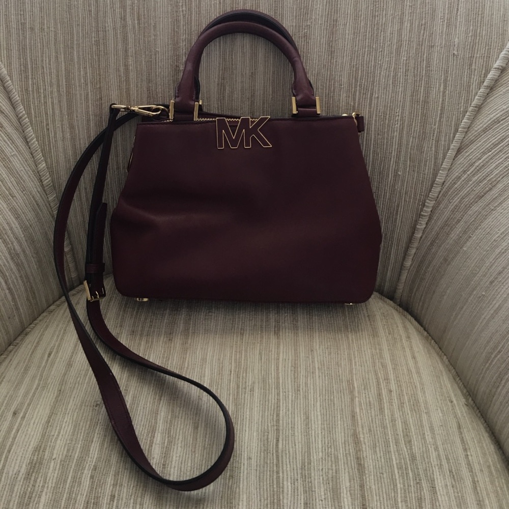 Michael Kors crossbody bag