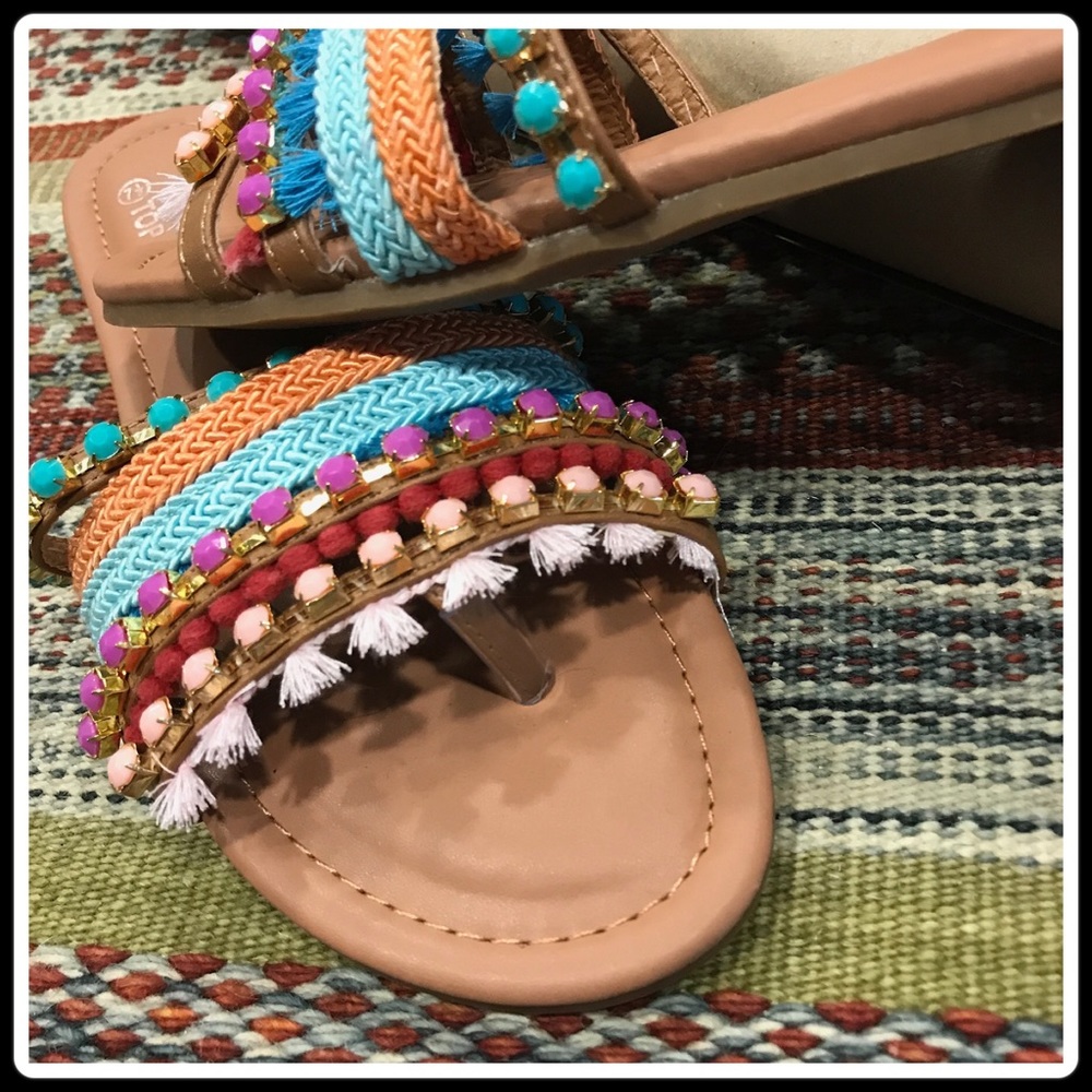 LAST PAIR BOHO CHIC slide thong sandals - Picture 2 of 7