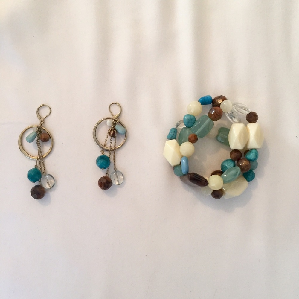 NWOT Earrings & Bracelet