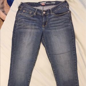 Levi's Denizen Modern Skinny Jeans NWOT