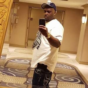 Meet your Posher, Melvin