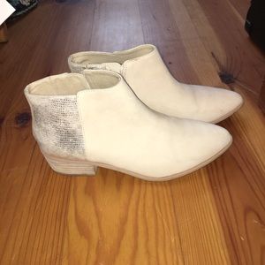 Fun Off-White with shine detail booties by Aldo