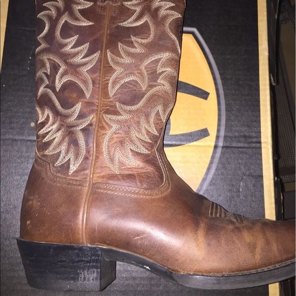 Ariat men's boots - Picture 3 of 3