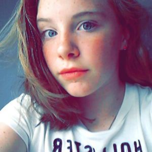 Meet your Posher, Caroline