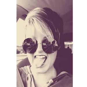 Meet your Posher, Talia