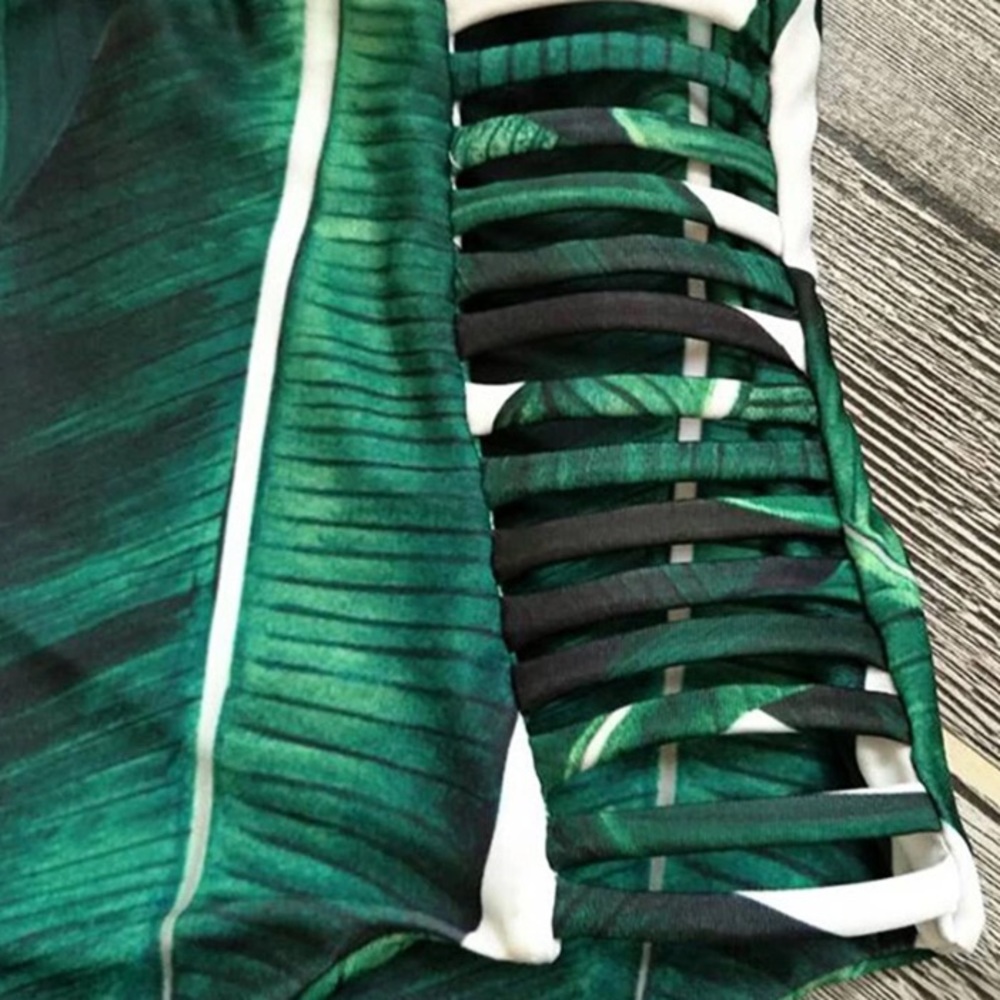 Tropical Leaves One Piece - Picture 4 of 5