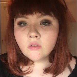 Meet your Posher, Zoe