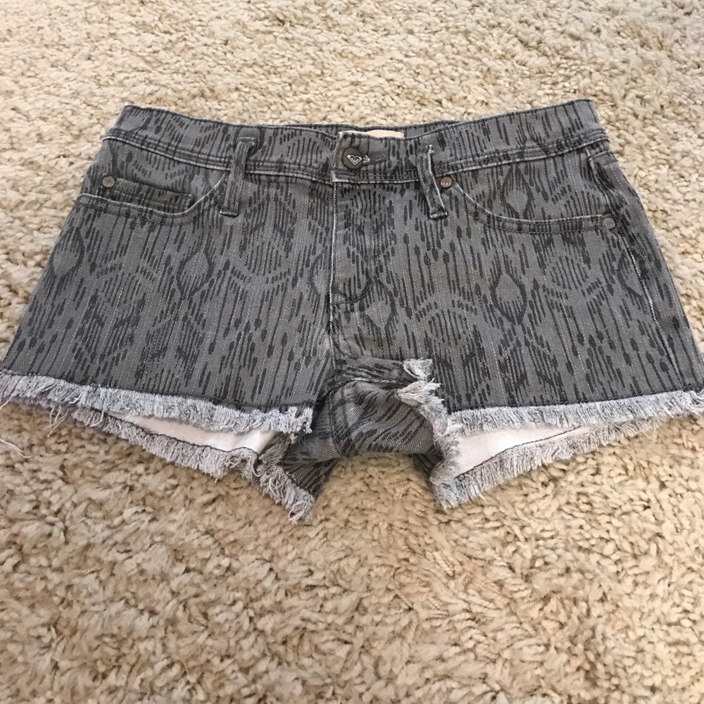ROXY Gray Patterned Shorts
