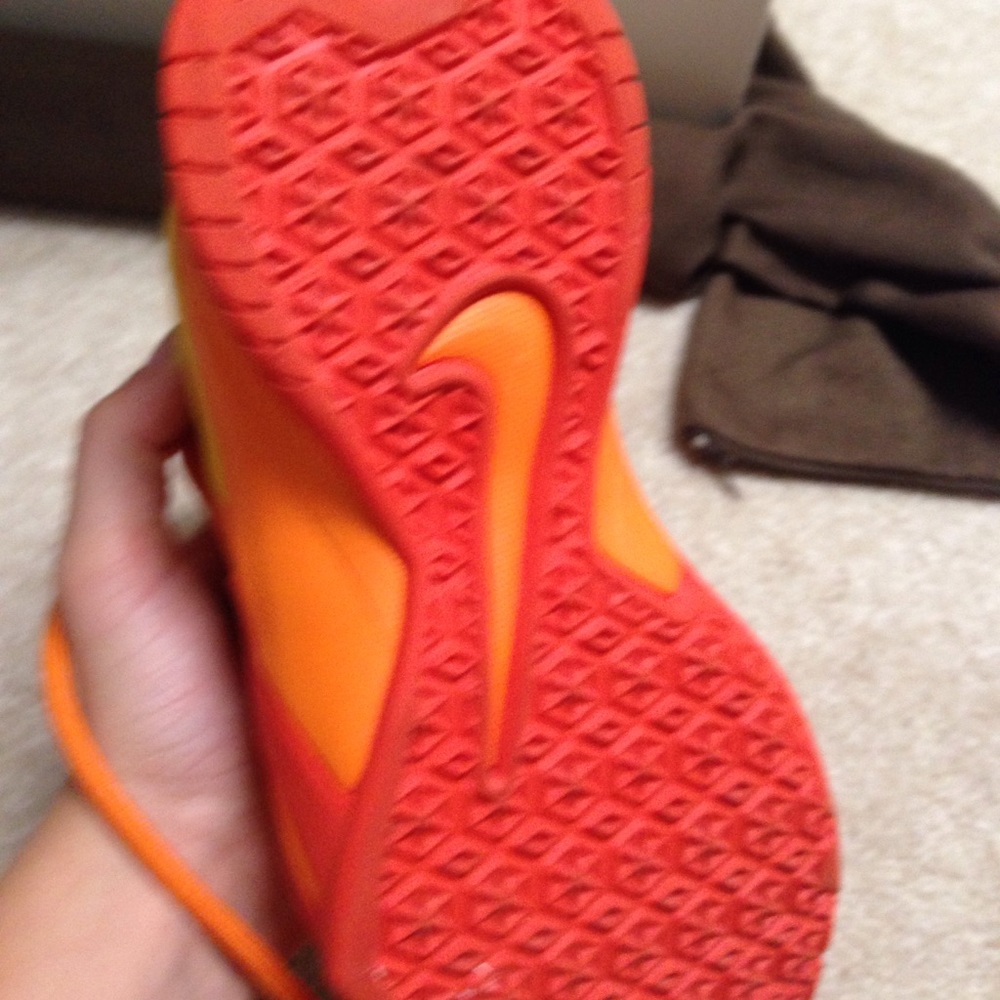 Lebron - Picture 2 of 6