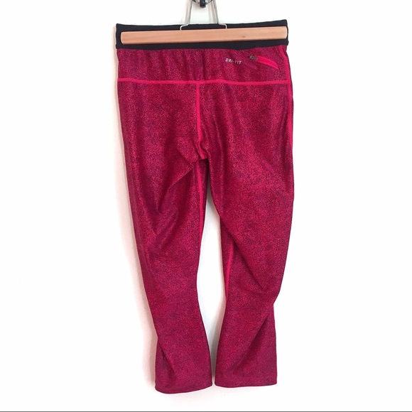 Nike Dri-fit Capri Workout pants - Picture 2 of 5