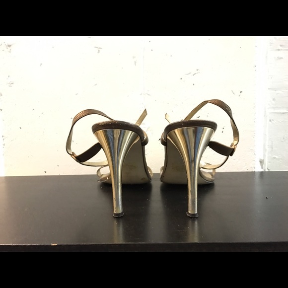 Shoes - Picture 2 of 3