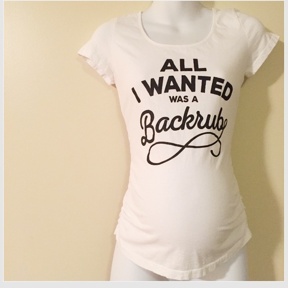 Tops - 😂SALE🤣 white maternity tee size small medium Tops - 😂SALE🤣 white maternity tee size small medium