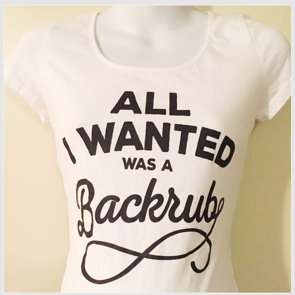 Tops - 😂SALE🤣 white maternity tee size small medium Tops - 😂SALE🤣 white maternity tee size small medium