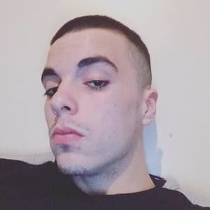 Meet your Posher, Cody