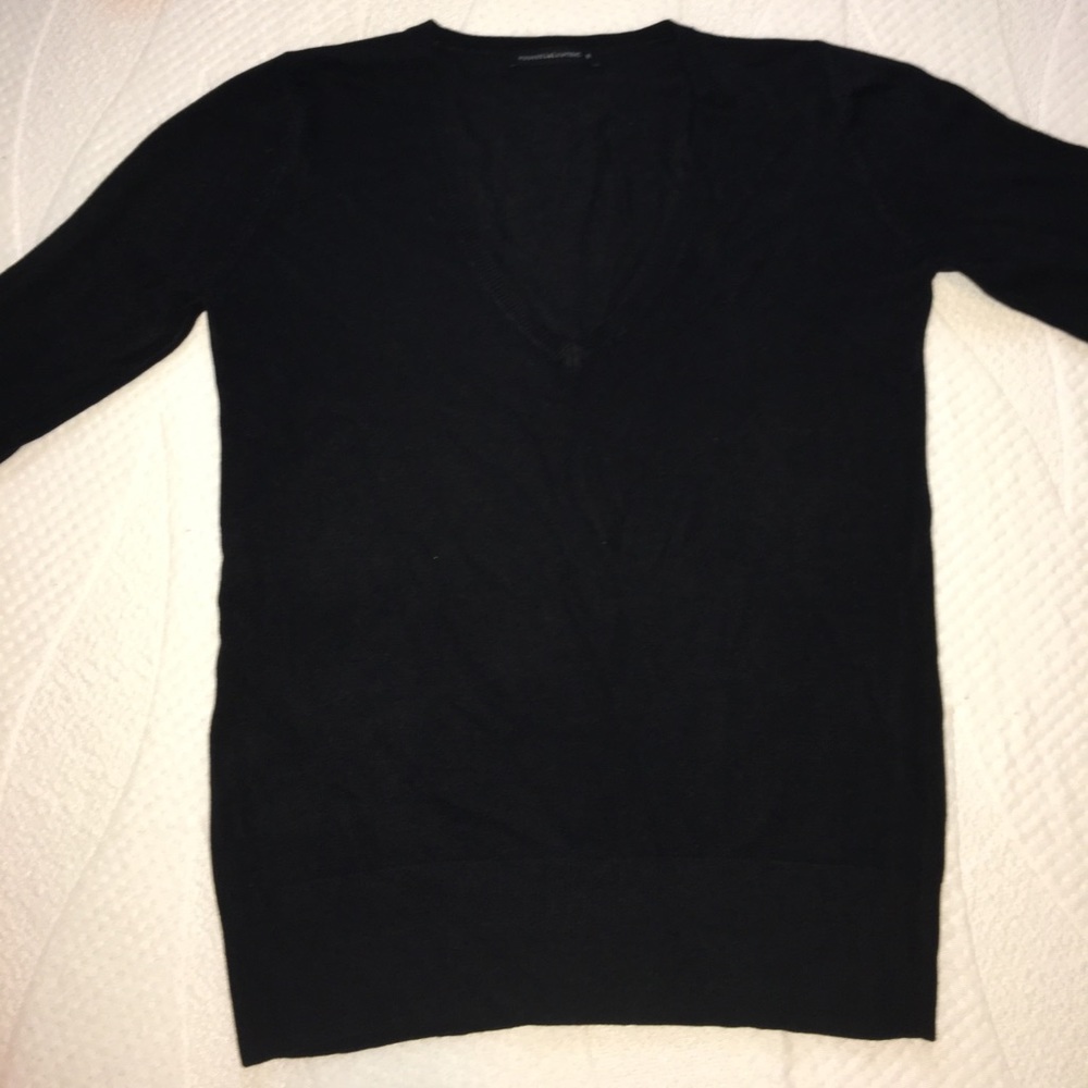 Simple black sweater/shirt