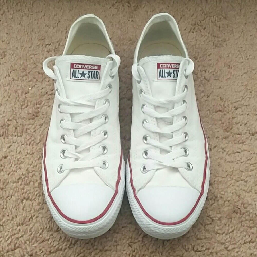 Converse all star low tops m9 w11